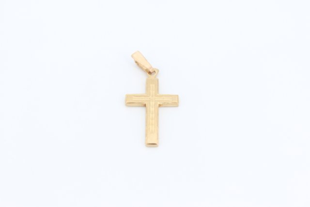 Colgante Cruz Cuadros oro 18k, 2,84gr. Ref. G-078.