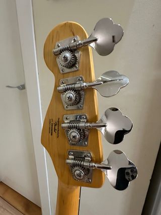 Bajo Squier Jazz Bass Classic Vibe 70's by Fender