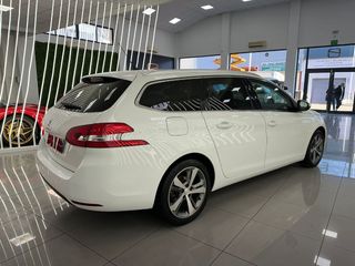 PEUGEOT 308 SW Allure BlueHDI 130 SS