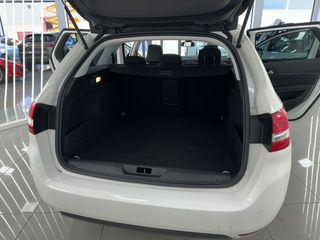 PEUGEOT 308 SW Allure BlueHDI 130 SS