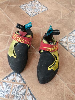 Pies de gato escalada casi sin uso