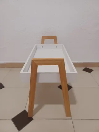 Mueble auxiliar tipo bandeja