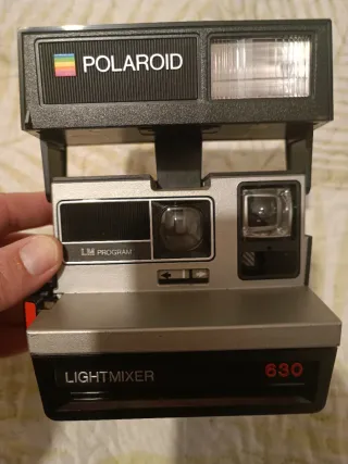Fotocamera istantanea Polaroid multicolore