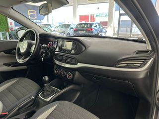 FIAT Tipo Sedan 1.4 70kW 95CV Lounge