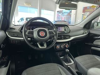 FIAT Tipo Sedan 1.4 70kW 95CV Lounge