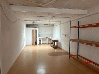 Local comercial en alquiler en Sant Miquel - Tres Torres en Granollers