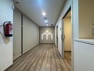 Local comercial en alquiler en Centre en Badalona