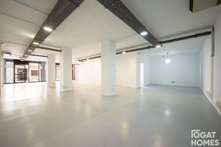 Local comercial en alquiler en Centre - Estació en Sant Cugat del Vallès