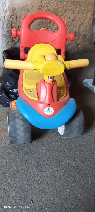 Coche correpasillos infantil