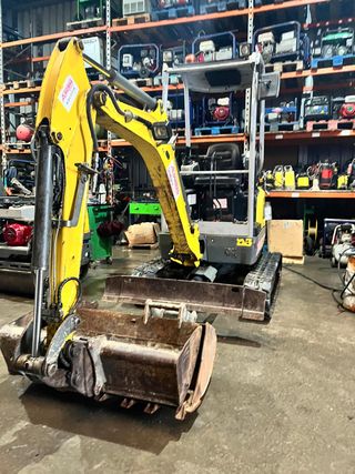 MINIEXCAVADORA WACKER NEUSON 1700KG