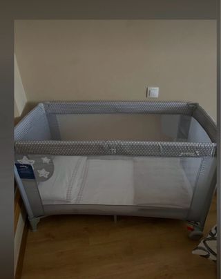 Cuna de viaje plegable + colchón de bebe y bañera!