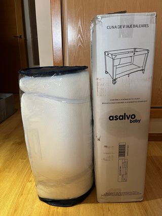 Cuna de viaje plegable + colchón de bebe y bañera!