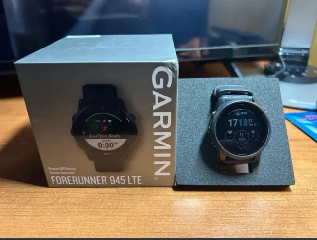 Garmin Forerunner 945 LTE GPS Smartwatch de Segunda mano por 230