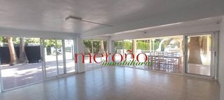 Chalet en venta en Peña de las Águilas en Elche