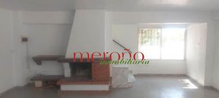 Chalet en venta en Peña de las Águilas en Elche