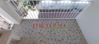 Chalet en venta en Peña de las Águilas en Elche