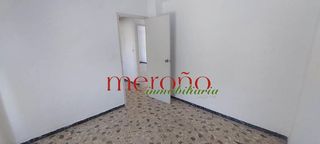 Chalet en venta en Peña de las Águilas en Elche