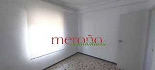 Chalet en venta en Peña de las Águilas en Elche