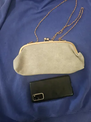 Pochette Prada Beige con Catena Oro