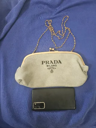 Pochette Prada Beige con Catena Oro
