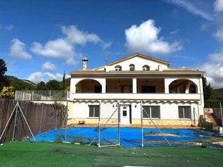 Casa en venta en Alcoy/Alcoi