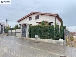 Casa pareada en venta en La Victoria - El Cabildo en Valladolid