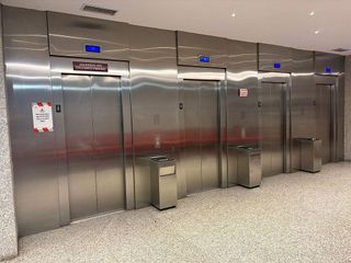 Oficina en alquiler en La Buhaira en Sevilla