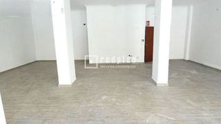 Local comercial en alquiler en La Unión - Cruz de Humilladero - Los Tilos en Málaga
