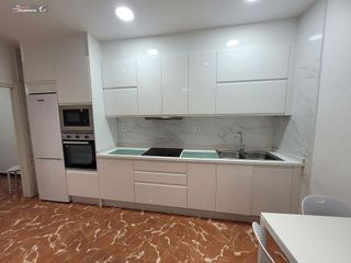 Piso en alquiler en Plaza de Toros - Santa Rita en Almería