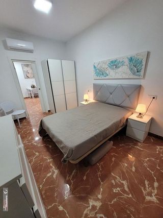 Piso en alquiler en Plaza de Toros - Santa Rita en Almería