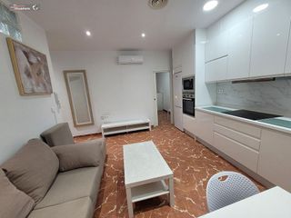 Piso en alquiler en Plaza de Toros - Santa Rita en Almería