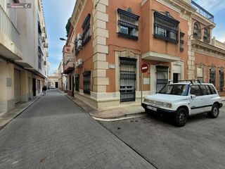 Piso en alquiler en Plaza de Toros - Santa Rita en Almería