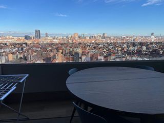 Ático en alquiler en Valdeacederas en Madrid