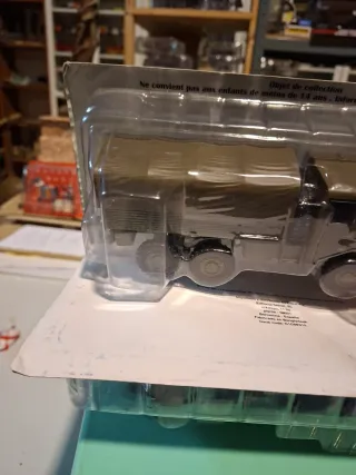 Berliet quitanieves militar 1:43