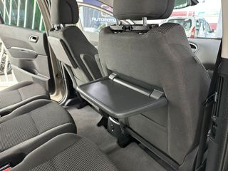 PEUGEOT 5008 Style 1.6 BlueHDi 88KW 120CV