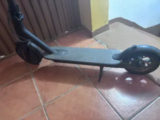 Patinete eléctrico Mi