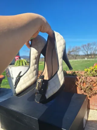 Scarpe Elisabetta Franchi Tg 36 Beige/Nero