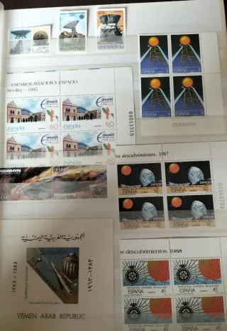 Astronomía 19 Hojas Bloque+32 sellos MNH