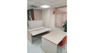 Oficina en venta en Pardaleras en Badajoz