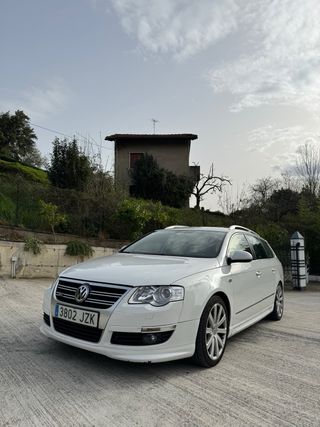 Volkswagen Passat R-line