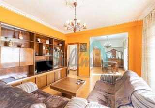 Piso en venta en Tenderina Alta - Fozaneldi en Oviedo