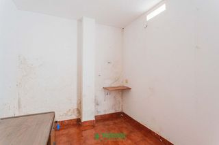 Local comercial en venta en Plaza de Toros - Santa Rita en Almería