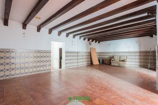 Local comercial en venta en Plaza de Toros - Santa Rita en Almería
