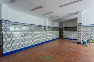 Local comercial en venta en Plaza de Toros - Santa Rita en Almería