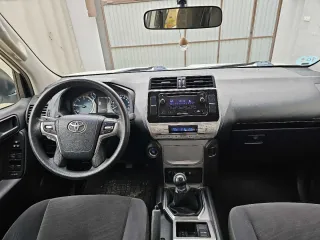 Toyota Land Cruiser 2018