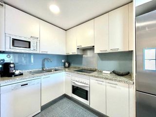 Piso en venta en Torrequebrada en Benalmádena