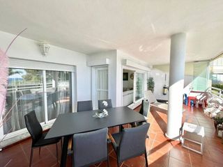 Piso en venta en Torrequebrada en Benalmádena