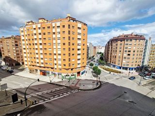 Piso en venta en El Carbayedo - El Quirinal en Avilés