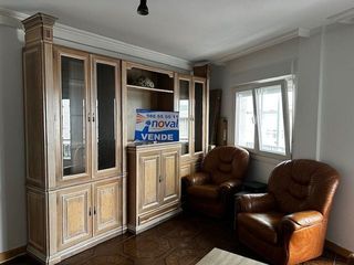 Piso en venta en Grove (O)