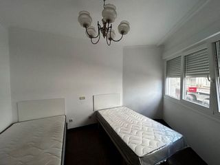 Piso en venta en Grove (O)